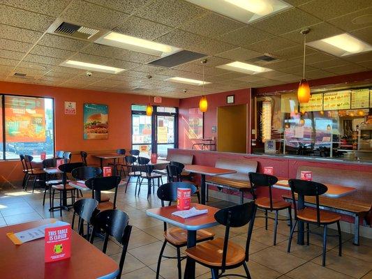 Interior (04/17/21). @JackInTheBox #NorthHills #SFV #FastFood #FoodPorn