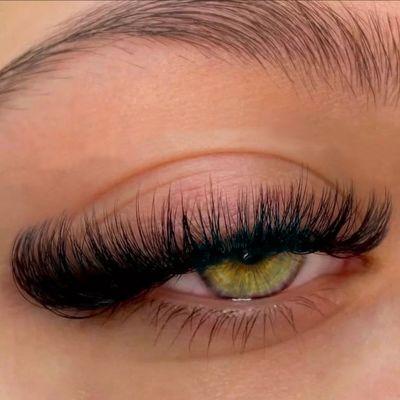 Rebel Lash Studios_Full Fox Tail Lash Extensions