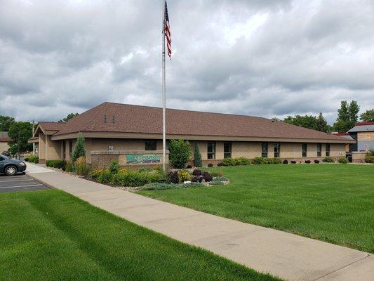 WESTconsin River Falls Exterior