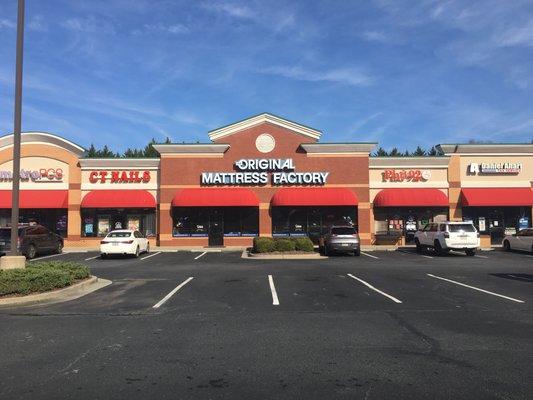 The Original Mattress Factory retail location in Woodstock, GA.