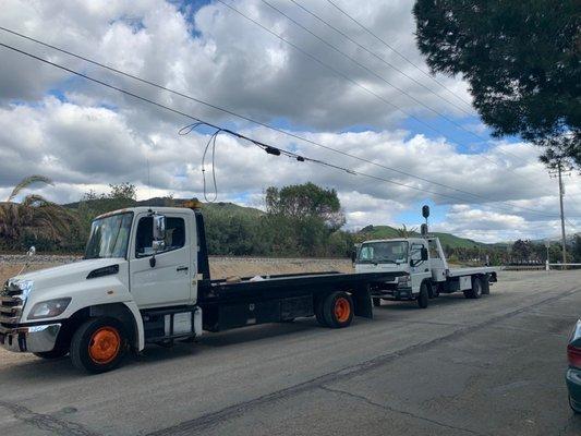 Flat bed Tow trucks