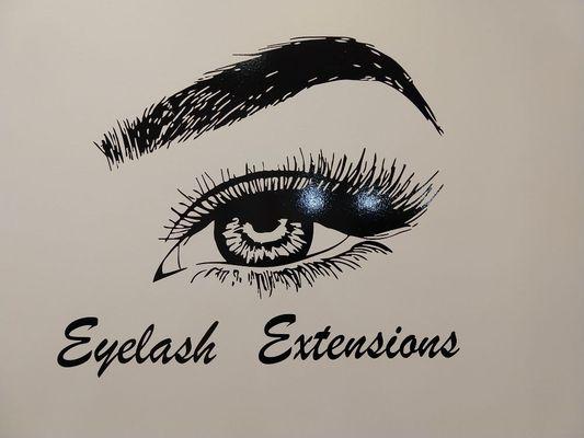 We do lash extensions