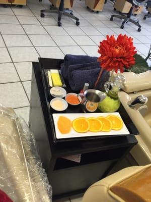 Orange Cream pedicure goodies, A+ For Presentation