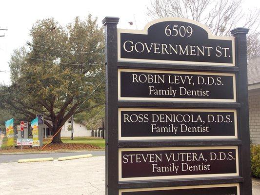 Levy and Vutera Family Dentistry exterior sign