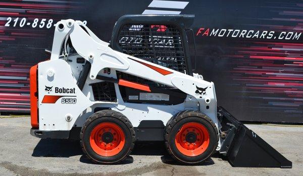 Bobcat S590 Skid steer