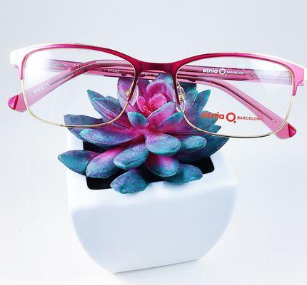 Cute red frames