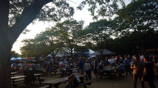 Dusk upon the food and sponsor village