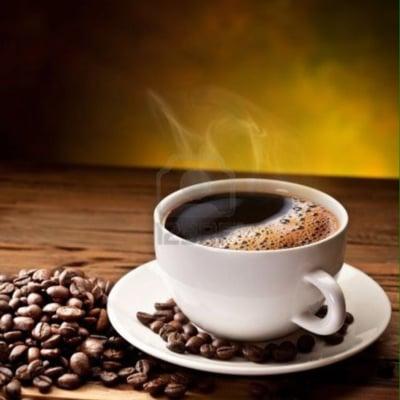 GOOD MORNING EVERYONE !!! HAPPY SUNDAY . Nothing better than a cup of coffee to warm your morning.