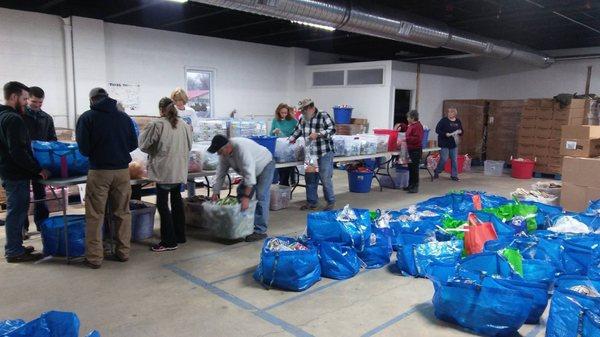 Volunteering at Paw Packs