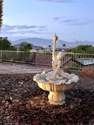 Cal Coast Landscape created an outdoor space that is party perfect...with several areas of hard scape platform pavers and Flagstone patios