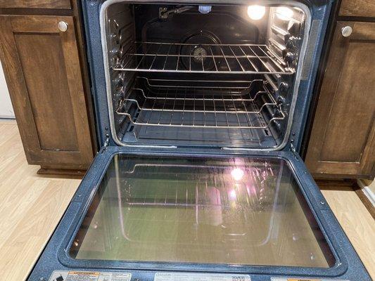 Clean oven