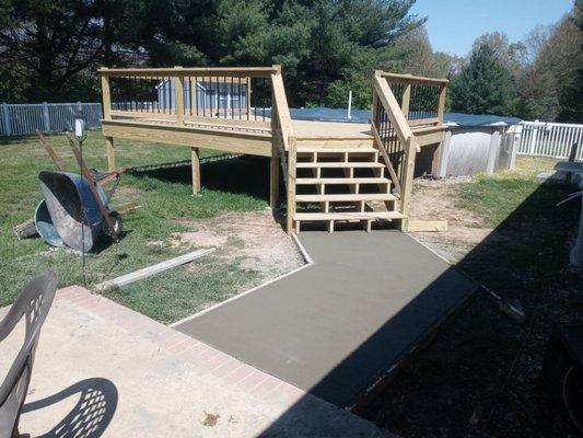 We do decks and small concrete jobs