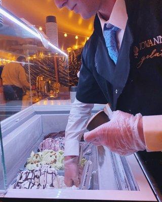 Catering available under our sister company Iovanni's Gelato please visit froze-zone.com for more info