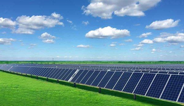 Emergent Solar is experienced in large scale solar installations for Indiana commercial / industrial and manufacturing clients.