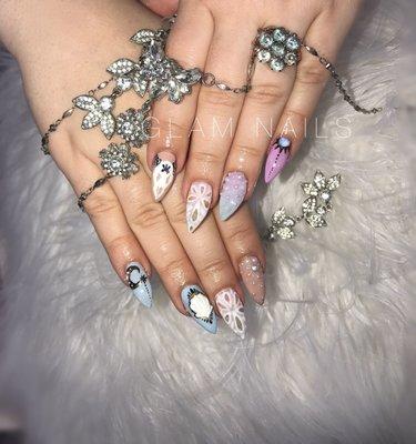 Stiletto full set, bohemian nail art #Coachellavibes