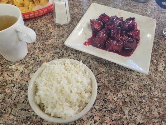 BBQ Spare Ribs & Steamed Rice, $15