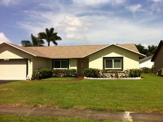 Time for a new shingle roof? Let the experts at advantage Roofing & Inspection your Ft. Lauderdale roofing contractor give yo...