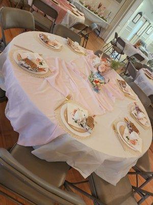 Perfect for any wedding, party (atmosphere/ decor is for like tea party, wedding)