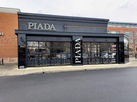 Storefront for Piada Easton