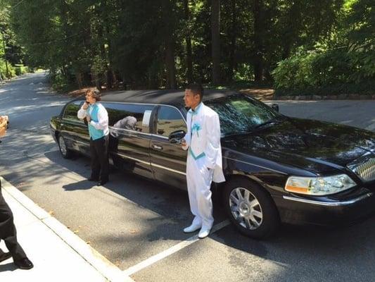 This is one of our job with one of our stretch limo giving the sweet 16 th b. Day