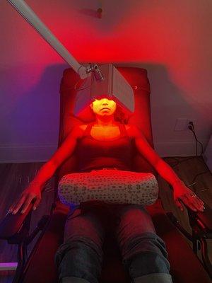 Red light therapy - an excellent add on to any treatment. Reduce inflammation and increase collagen production by 200%!