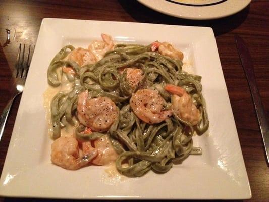 Fettuccine Alfredo with shrimp