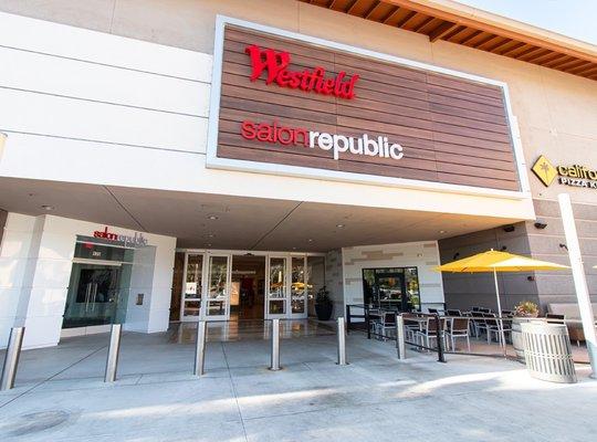 Front of Salon Republic