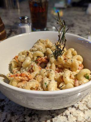 Lobster Mac and Cheese ( Delicious!!!)