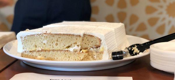 Tres leches cake (plain).