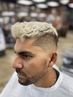 Mid drop skin fade with texture on top