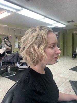 Shattered bob haircut and style by Tyler.