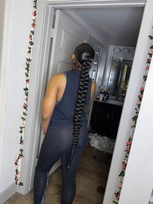 PonyTail #houstonstylist #blackhairsalon #sleekponytail