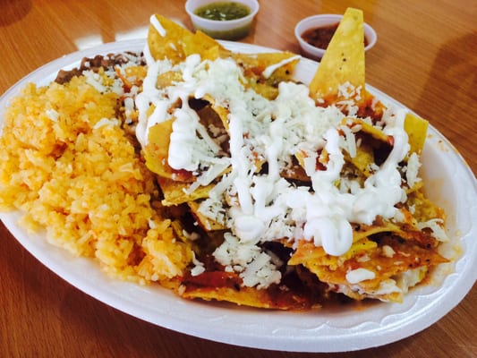 Some of the best chilaquiles I've had in SanFer. The rice and beans are on point too.