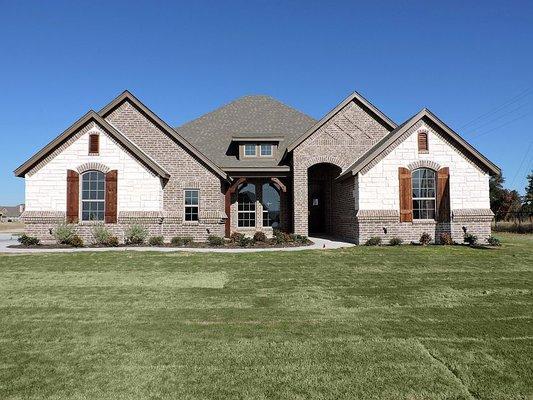 Beautiful Kenmark home in Brock, Texas