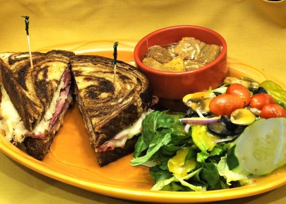 Reuben w/ salad and soup