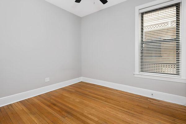 Bedroom at 429 W Melrose