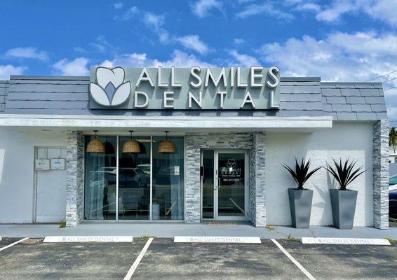 Natalia Alvarado Stadler, DMD - All Smiles Dental