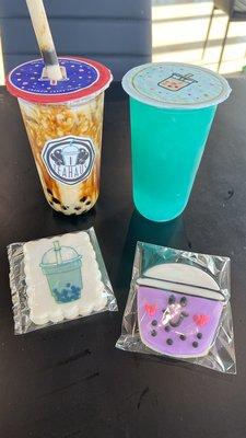 Tiger Milk Tea (on the left) was really good!!