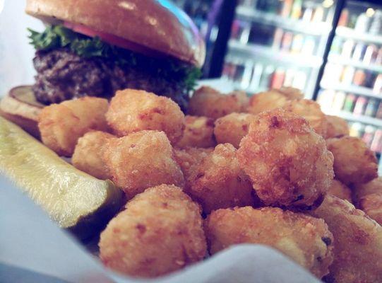 Mac n Cheese Burger