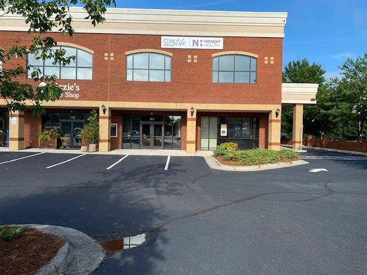 CoreLife Novant Health Kernersville Exterior