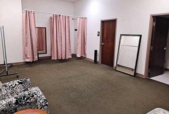 Dressing room area