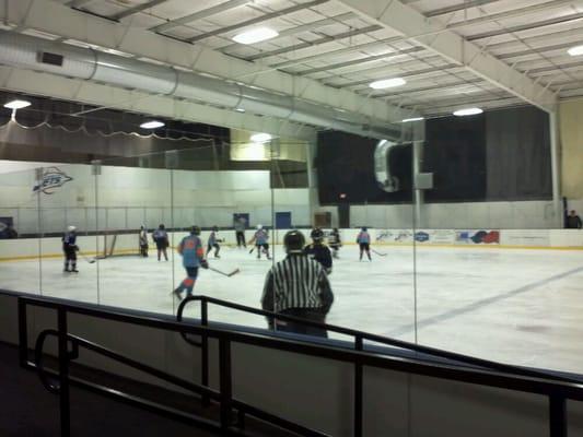 Peewee hockey