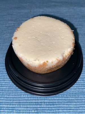 Mini sugar free cheesecake at the CHEESECAKE STOP IN AISLE 4A