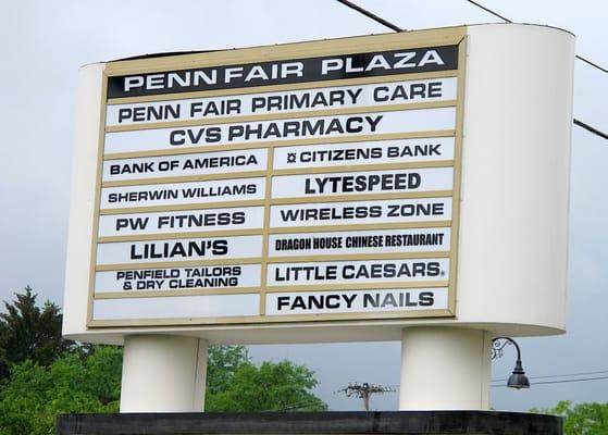 Major tenants include: CVS, Bank of America, Brueggers Bagels, Citizens Bank, Sherwin Williams, Subway, Fitness Center, etc.