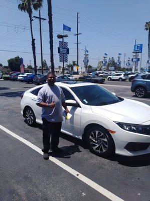 Jay Thrilled with his new Civic!