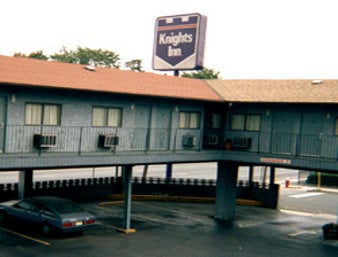 Knights Inn