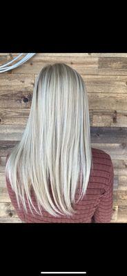 Full highlight. White blonde.