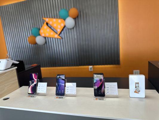 Hottest devices displayed right in front! Check out their specs and make the switch