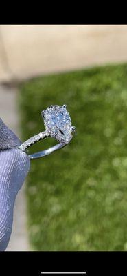 Pear Shape Engagement Ring