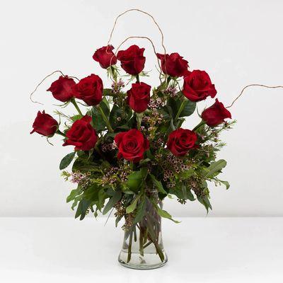 12 roses bouquet